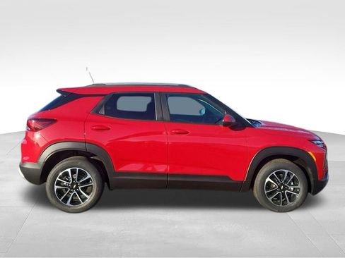 New 2026 Chevrolet TrailBlazer LT AWD/4WD image 7
