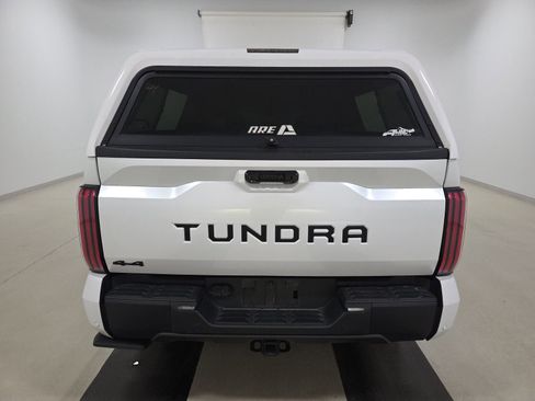 Used 2025 Toyota Tundra Limited image 4