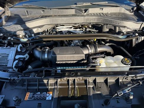 Used 2021 Ford Explorer ST image 11