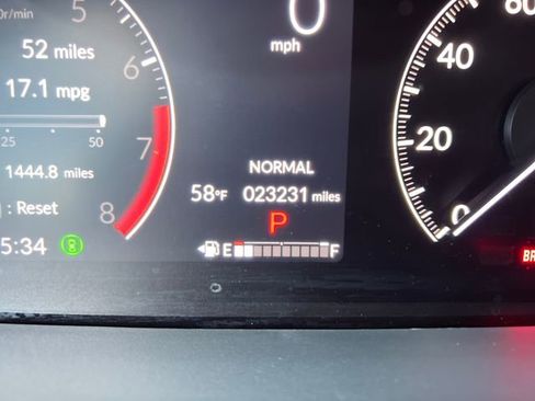 Used 2023 Honda Pilot EX-L image 23