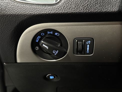 Used 2017 Dodge Durango SXT w/ 3rd Row Seating Group image 28