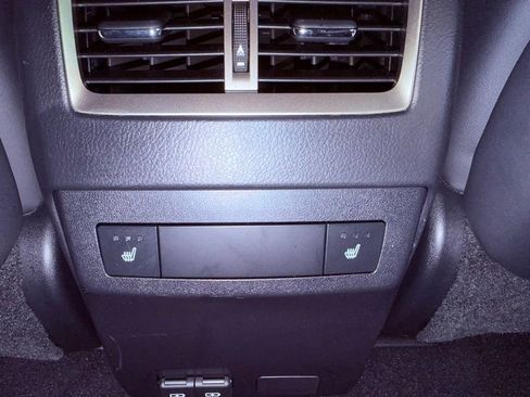 Used 2022 Lexus RX 350L Luxury w/ Accessory Package (Z1) FWD image 21