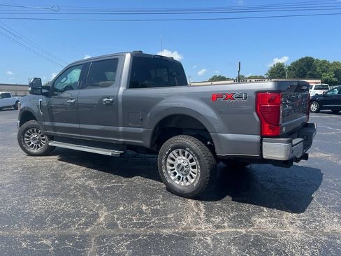 Used 2022 Ford F250 XLT w/ XLT Premium Package AWD/4WD image 5