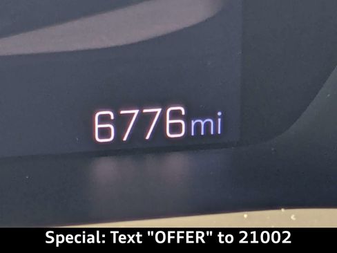 Used 2025 Chevrolet Colorado ZR2 w/ Technology Package AWD/4WD image 34