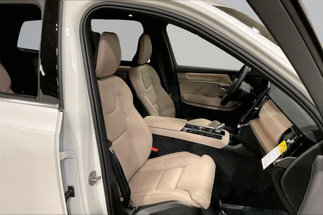 New 2026 Volvo XC90 B5 Ultra AWD/4WD image 14