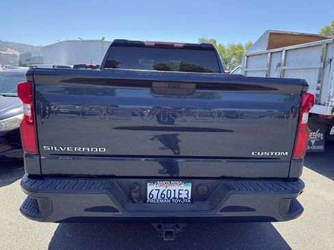 Used 2021 Chevrolet Silverado 1500 Custom RWD image 5