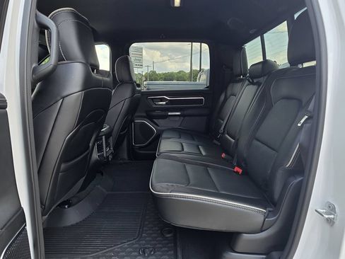 Used 2023 RAM 1500 Laramie AWD/4WD image 27