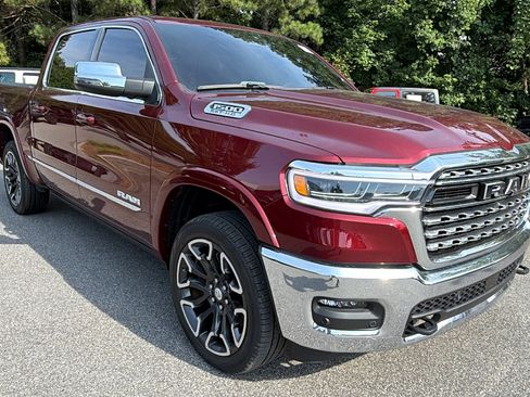 Used 2025 RAM 1500 Limited AWD/4WD image 5