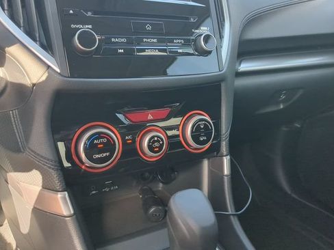 Used 2019 Subaru Forester Premium AWD/4WD image 8