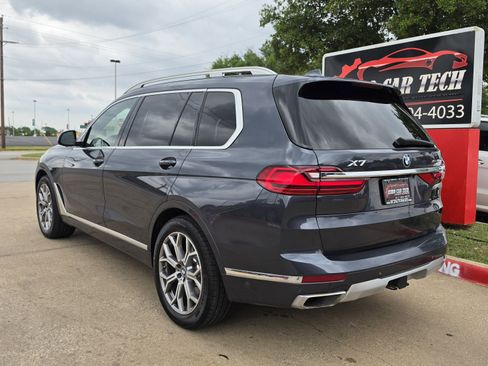 Used 2022 BMW X7 xDrive40i w/ Premium Package image 3