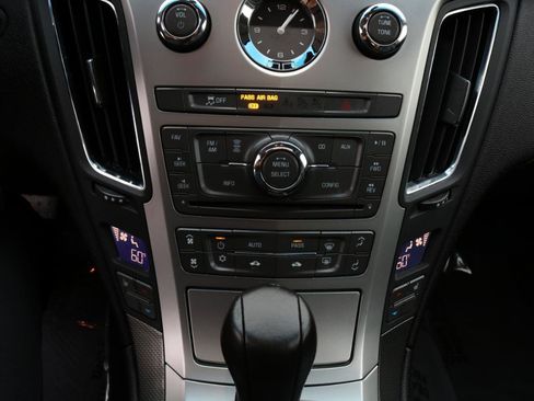 Used 2013 Cadillac CTS Luxury AWD/4WD image 32