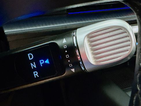 Used 2023 Hyundai Ioniq 6 SEL image 18