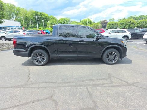 Used 2022 Honda Ridgeline Sport image 9