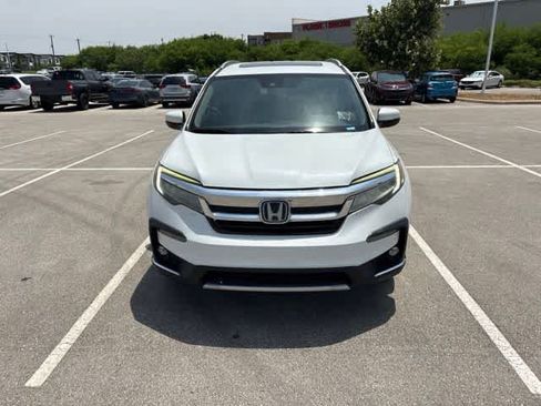 Used 2020 Honda Pilot Touring image 8