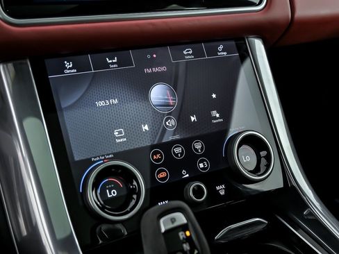 Used 2020 Land Rover Range Rover Sport HST AWD/4WD image 36