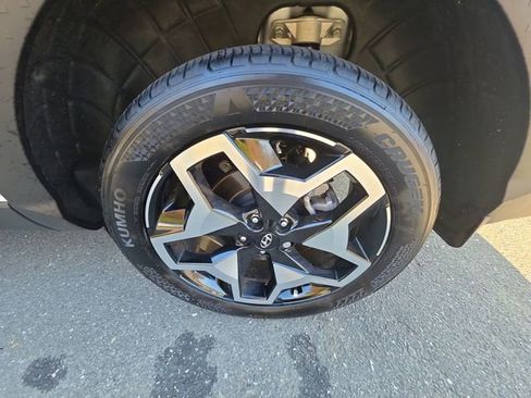 New 2024 Hyundai Santa Cruz Limited image 44