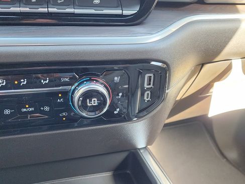 New 2026 GMC Sierra 1500 SLT w/ SLT Premium Plus Package image 29