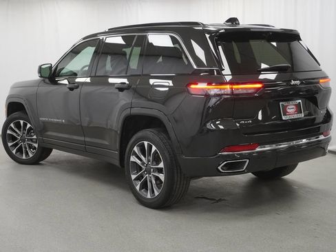 Used 2024 Jeep Grand Cherokee Overland w/ Adv Protech Group III AWD/4WD image 14