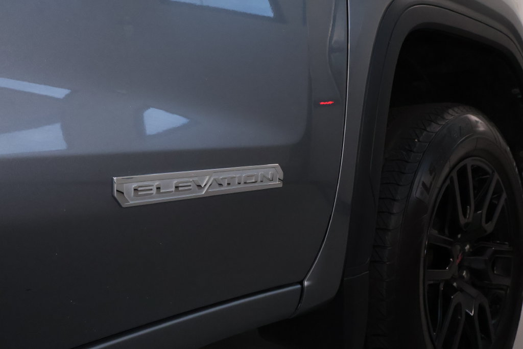 Used 2021 GMC Sierra 1500 Elevation w/ X31 Off-Road Package AWD/4WD image 11