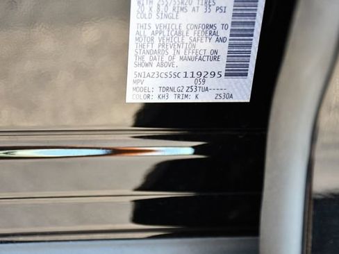 Used 2025 Nissan Murano SL AWD/4WD image 27