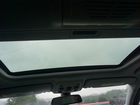 Used 2011 BMW 328i Sedan image 14