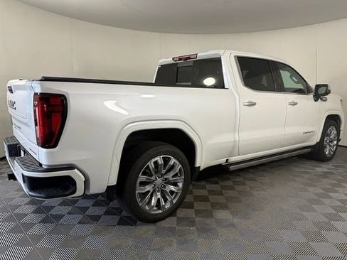 Used 2024 GMC Sierra 1500 Denali w/ Denali Reserve Package AWD/4WD image 8