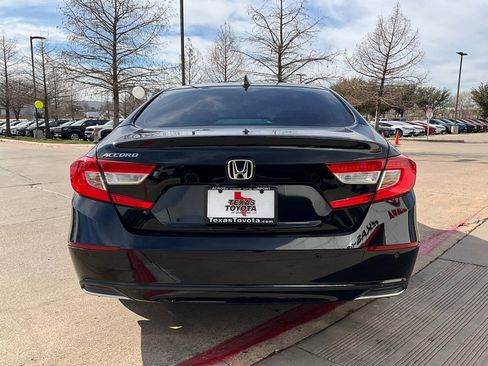 Used 2021 Honda Accord EX-L image 7