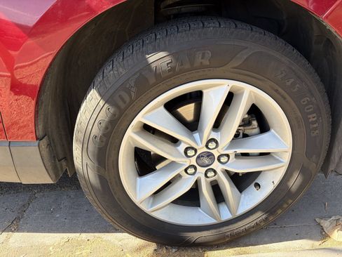 Used 2015 Ford Edge SEL w/ Equipment Group 201A FWD image 6