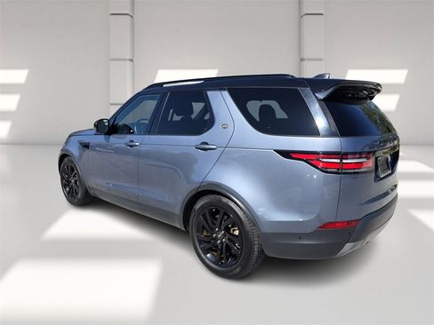 Used 2020 Land Rover Discovery HSE image 6
