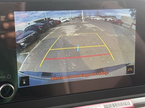 Used 2024 Toyota Tacoma SR5 image 18