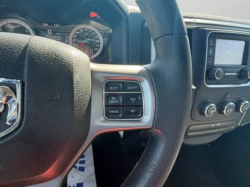 Used 2022 RAM 1500 Classic SLT RWD image 18