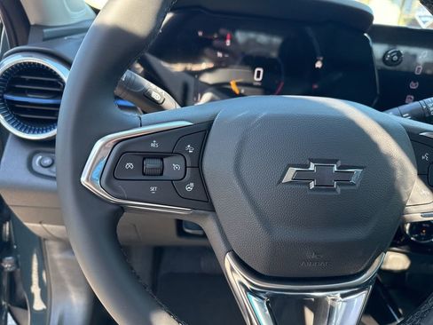 New 2026 Chevrolet Trax LT w/ Midnight Edition image 21