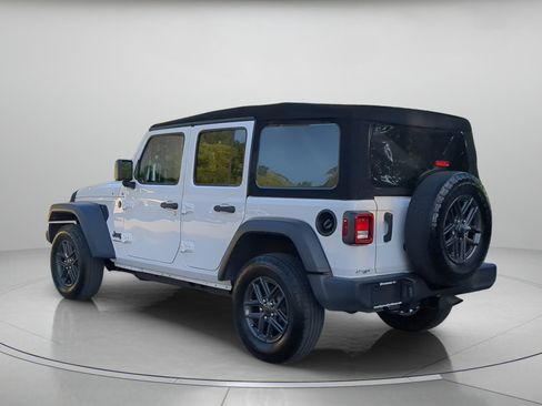 Used 2024 Jeep Wrangler Unlimited Sport AWD/4WD image 42
