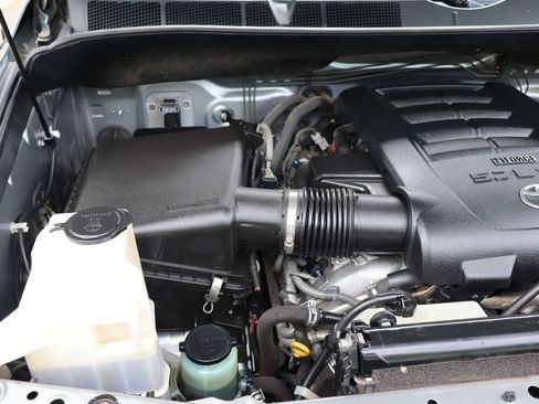 Used 2012 Toyota Tundra Grade 5.7L V8 image 40