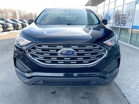 Used 2020 Ford Edge SE image 29
