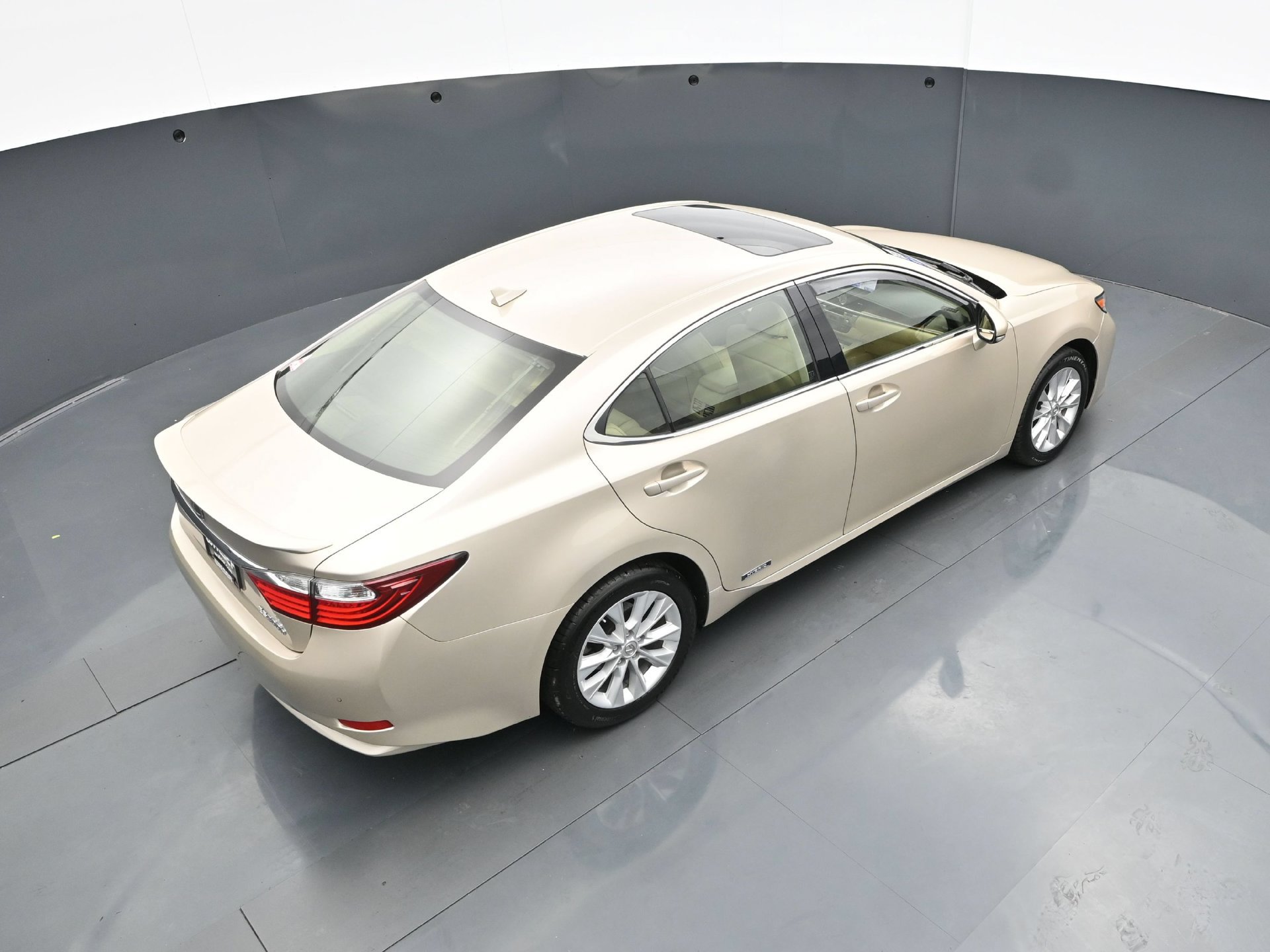 Used 2013 Lexus ES 300h w/ Luxury Pkg FWD image 44