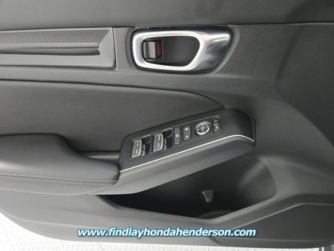 Certified 2025 Honda Civic Sport Touring image 24