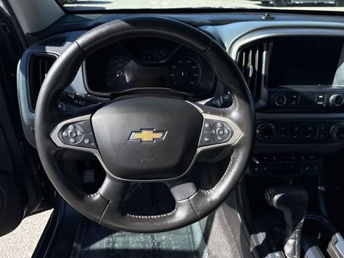 Used 2020 Chevrolet Colorado Z71 image 18