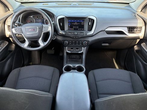 Certified 2022 GMC Terrain SLE FWD image 16