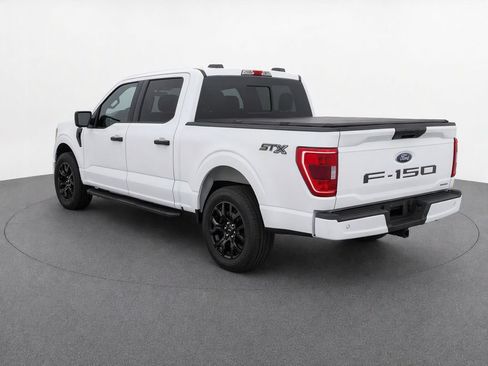 Used 2022 Ford F150 XL w/ STX Black Appearance Package RWD image 4
