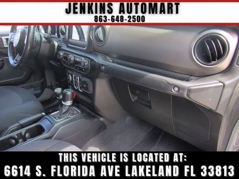 Used 2020 Jeep Gladiator Sport w/ Quick Order Package 24S AWD/4WD image 11