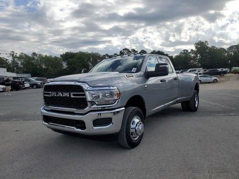 Used 2023 RAM 3500 Tradesman AWD/4WD image 7