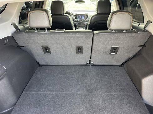 Used 2022 GMC Terrain AT4 w/ Tech Package AWD/4WD image 23