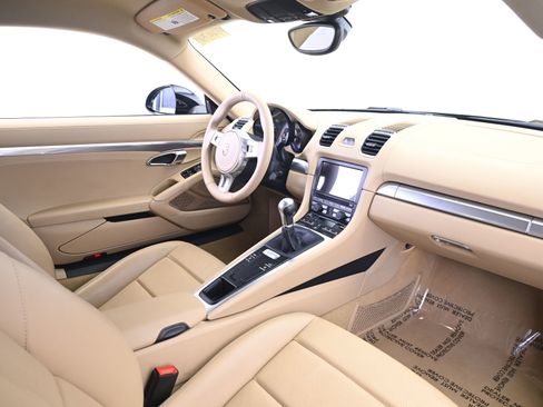 Certified 2014 Porsche Cayman S image 19
