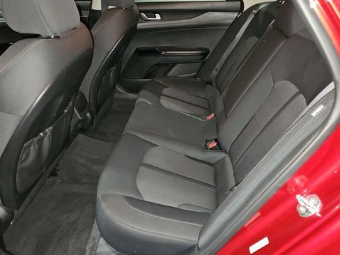 Used 2022 Kia K5 LXS image 12