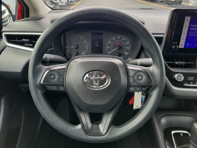 Used 2025 Toyota Corolla LE FWD image 22