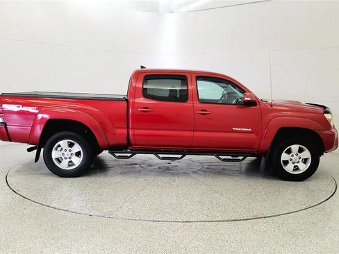 Used 2015 Toyota Tacoma 4x4 Double Cab w/ TRD Sport Package image 8