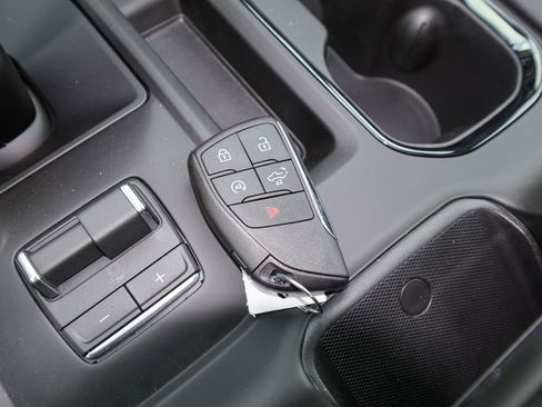 New 2026 GMC Sierra 1500 AT4 AWD/4WD image 22