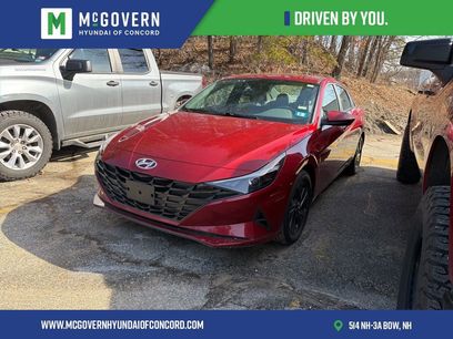 Used 2023 Hyundai Elantra SEL w/ Preferred Accessory Package