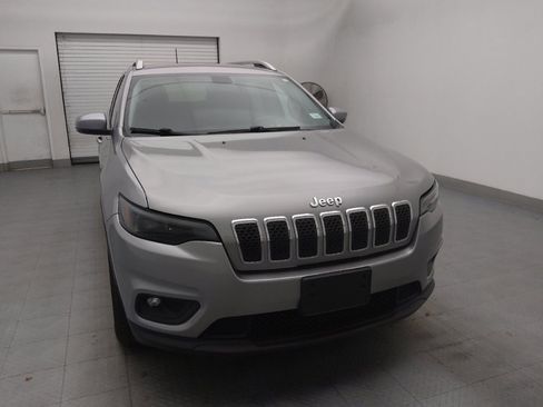 Used 2019 Jeep Cherokee Latitude Plus image 14